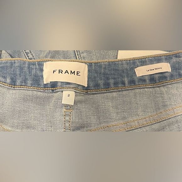 FRAME Le One Skinny Jeans Caspio Size 2 (fits sizes 30 to 36) NWT - Picture 9 of 10